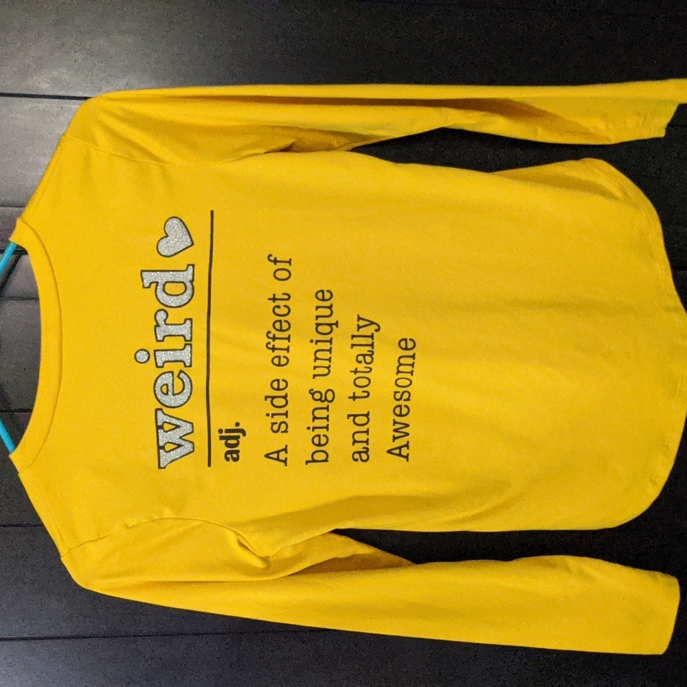 😎4 for $20!**  Girls long sleeve shirt